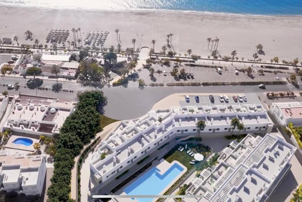 Magnifico Apartamento Nuevo En 1ª Linea De Playa Mojacar Exterior photo